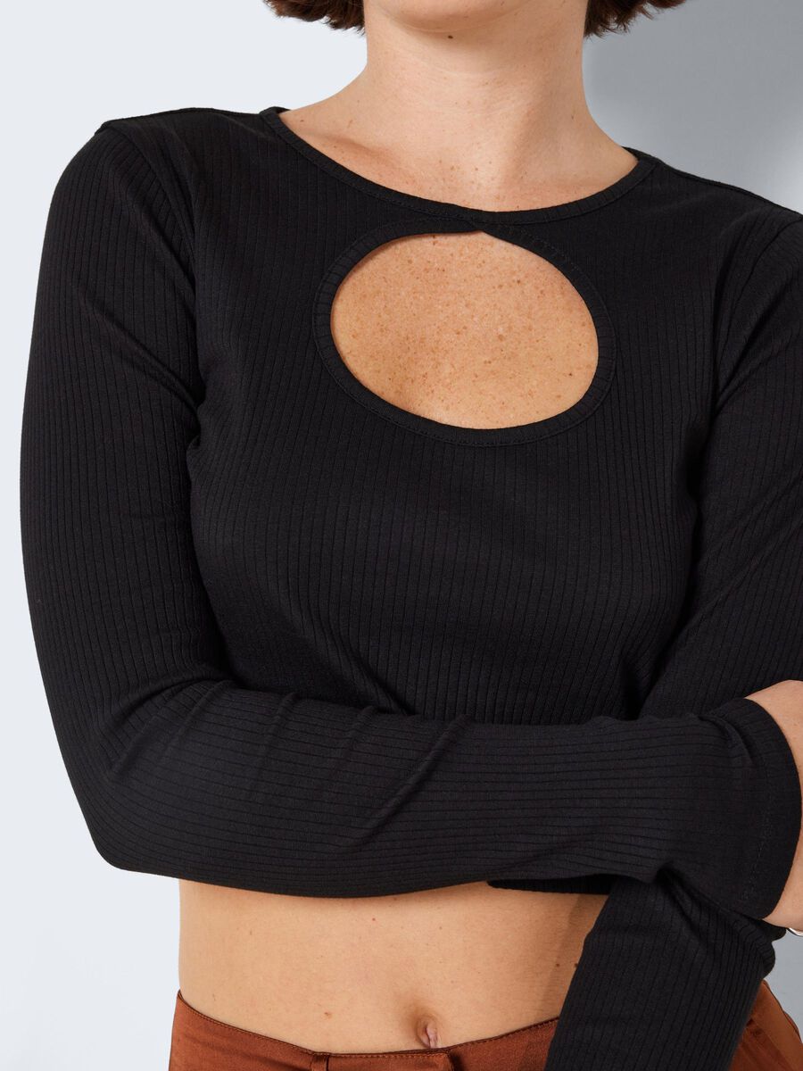 Noisy May CROPPED CUT-OUT TOP