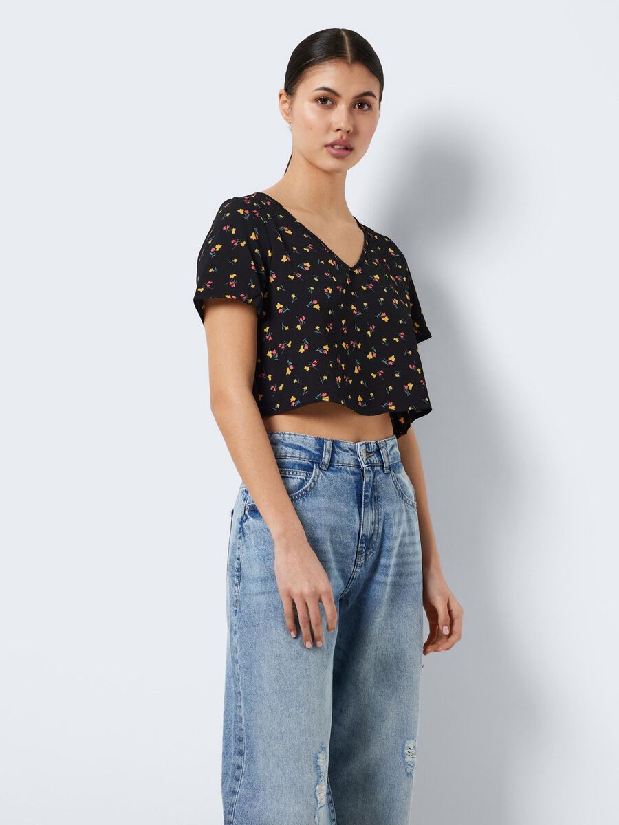 Noisy May CROPPED SHORT SLEEVED TOP