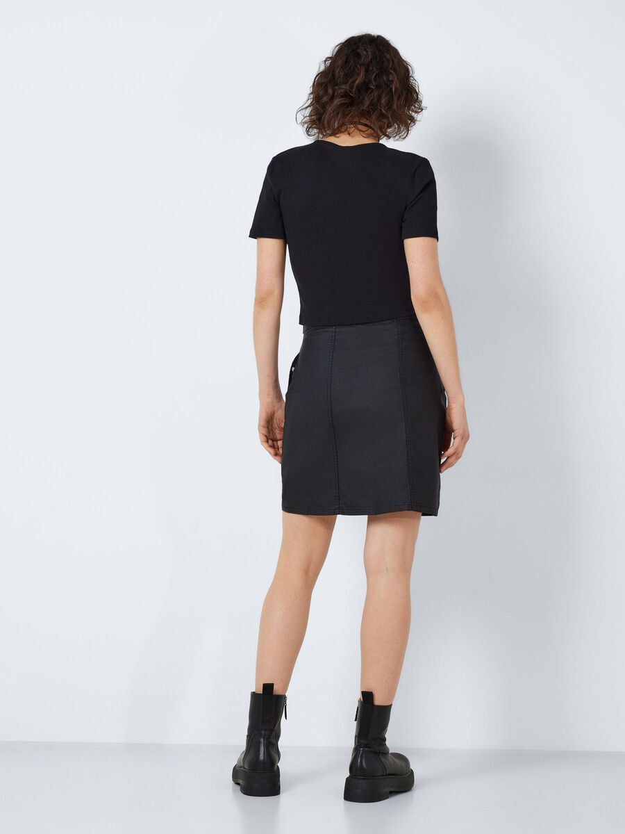 Noisy May CUT OUT TOP