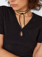 Noisy May CUT OUT TOP