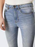 Noisy May NMSALLIE CROPPED FLARED JEANS