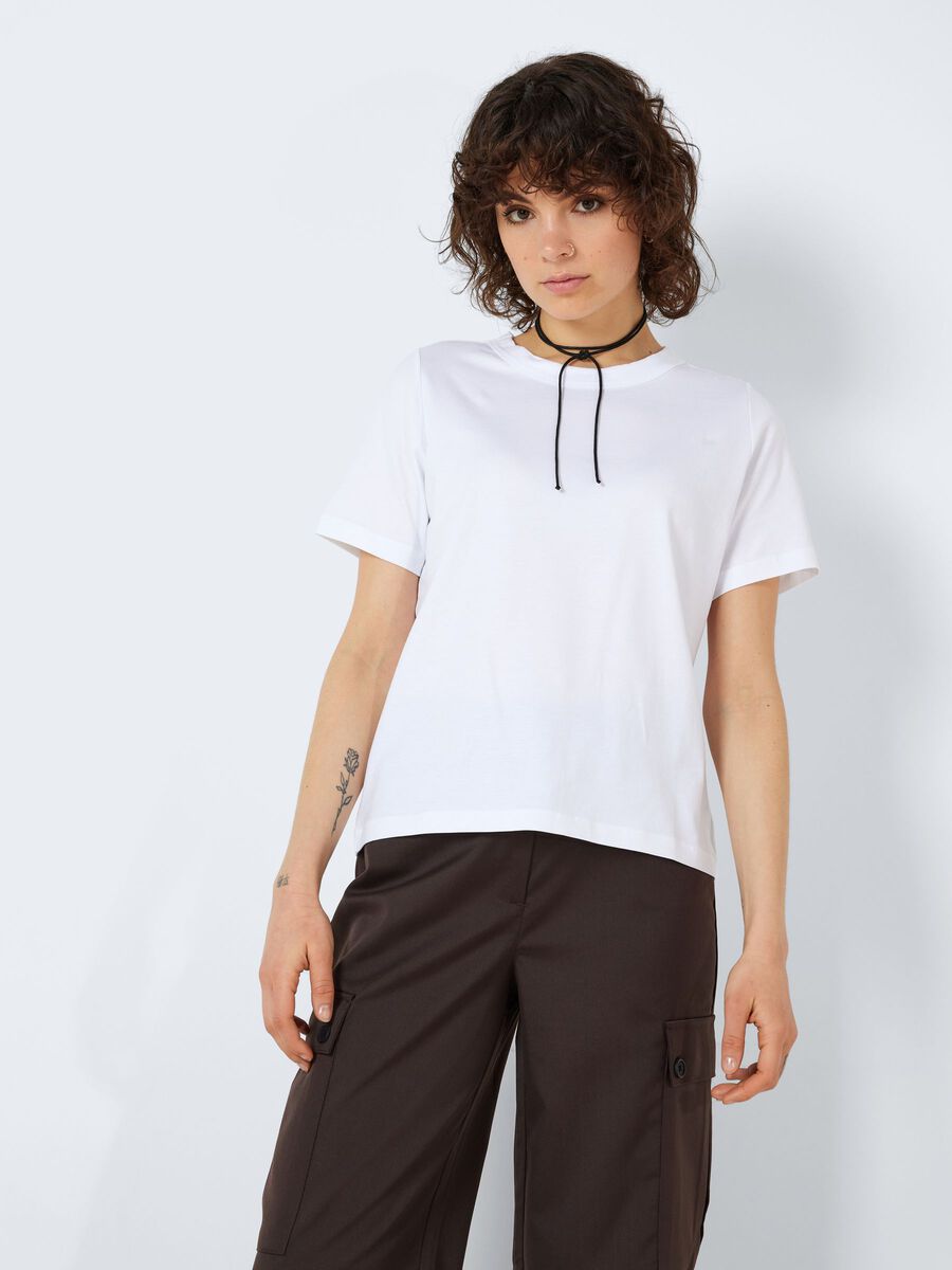 Noisy May SHORT SLEEVED TOP