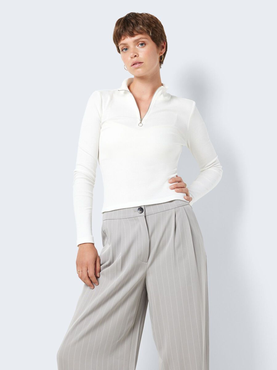 Noisy May LONG SLEEVED HIGH NECK TOP