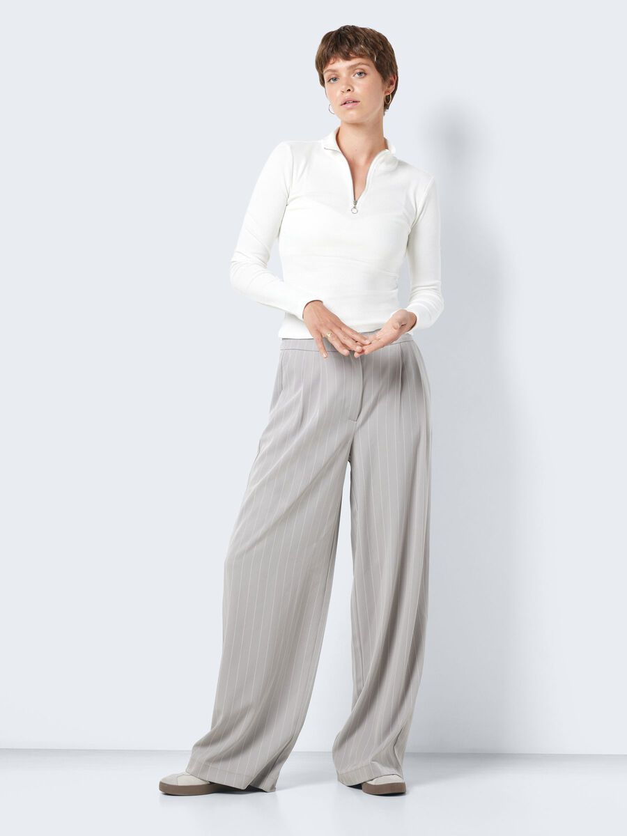 Noisy May LONG SLEEVED HIGH NECK TOP