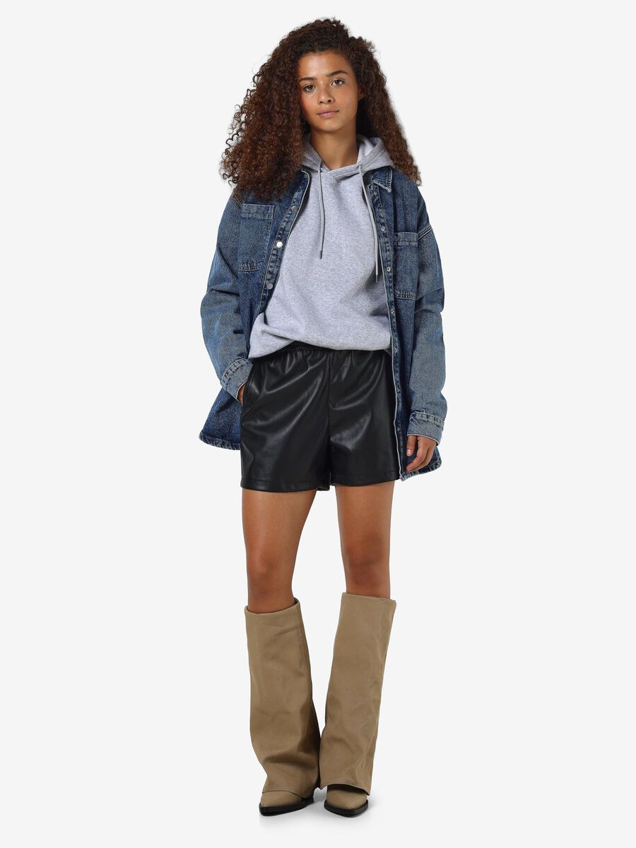 Noisy May FAUX LEATHER SHORTS